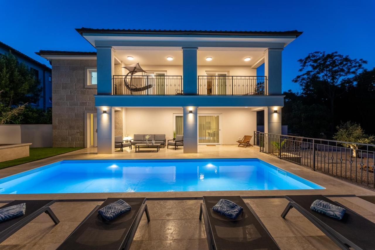 Villa Pafran With Heated Pool Krk Krk Town Exterior foto