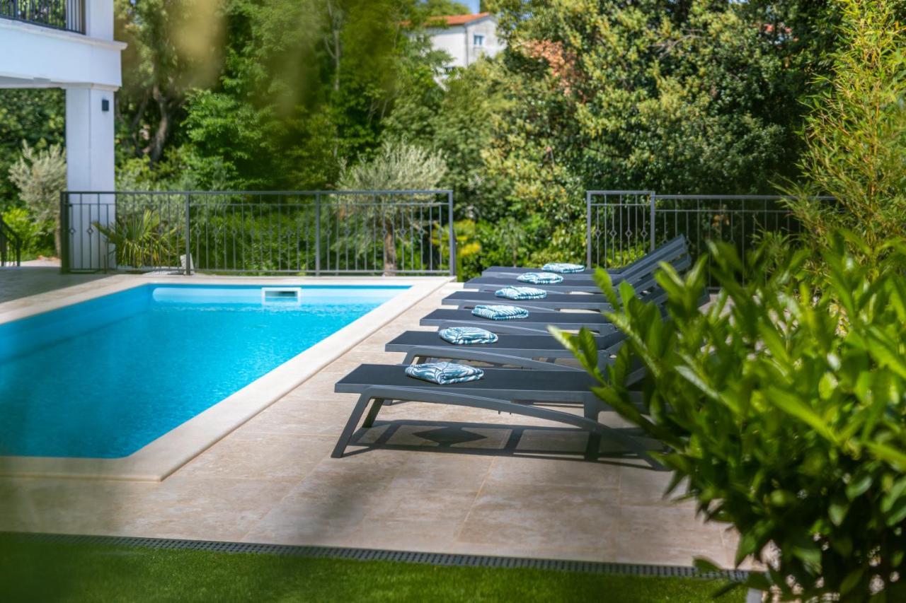 Villa Pafran With Heated Pool Krk Krk Town Exterior foto